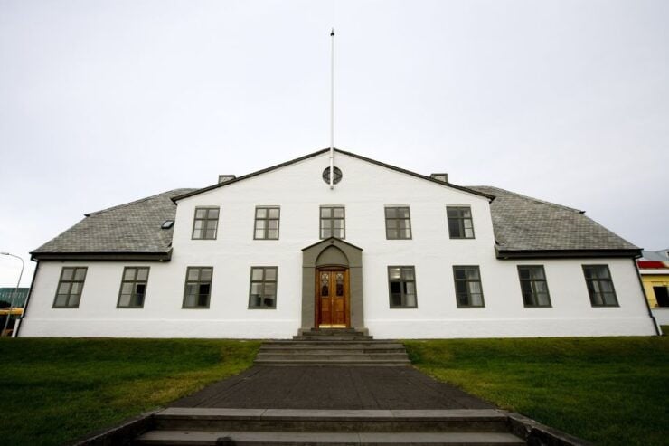 Reykjavik: Self-Guided Audio Walking Tour - Experience Highlights & Inclusions