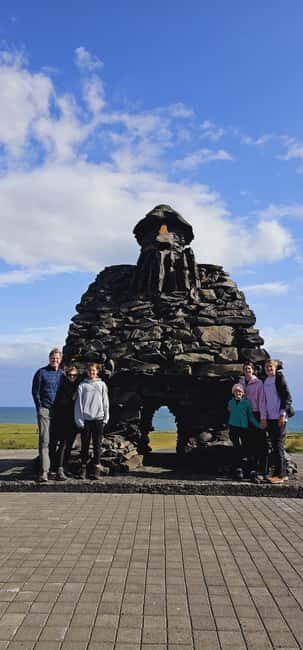 Reykjavik :Snaefellsnes Peninsula & Hvammsvik Hot Springs - The Practical Side: What to Expect