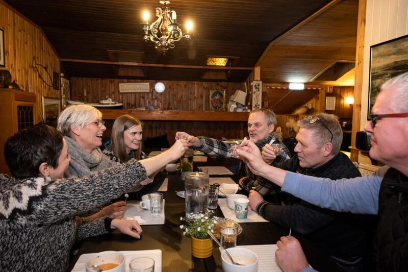 Reykjavík: Whale Watching and Food Lovers Combo - An In-Depth Look at the Reykjavik Whale Watching & Food Tour