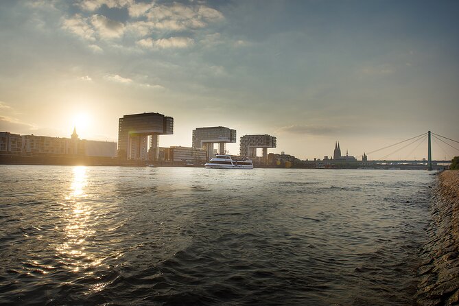 Rhine River Evening Panorama Cruise in Cologne - Onboard Dining Options