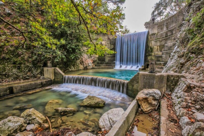 Rhodes: Guided Bus Tour to Lindos Village & Seven Springs - Experience Quality & Practical Details