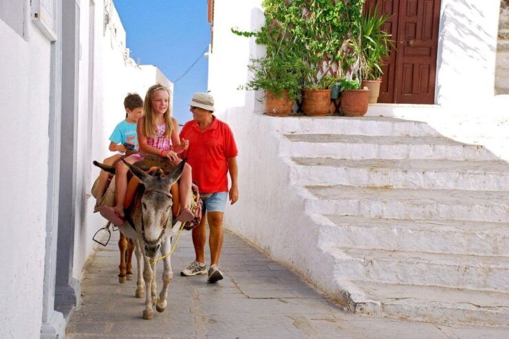 Rhodes: Guided Bus Trip to Lindos Village & Seven Springs - Review Summary