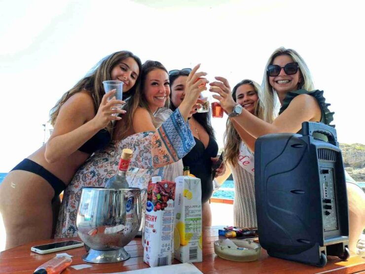 Rhodes Island: Private Boat Cruises to the Best Bays of Rhod - Experience and Crew