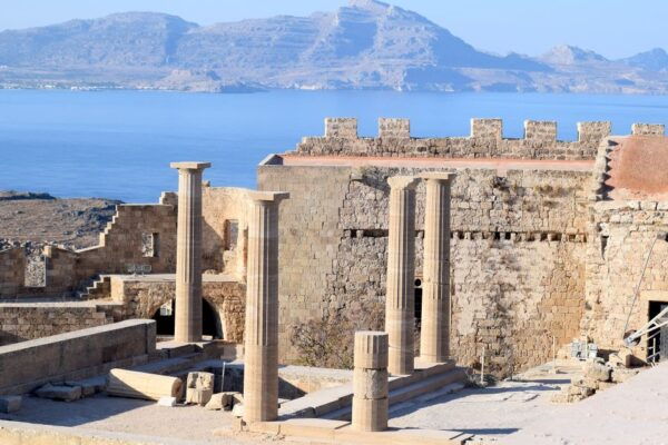 Rhodes: Private Day Trip to Lindos Village & Acropolis - Lindos Village Attractions in 6 Hours
