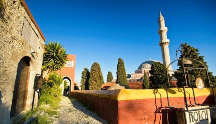 Rhodes: Private Medieval City Treasure Hunt With Food Stops - Good To Know