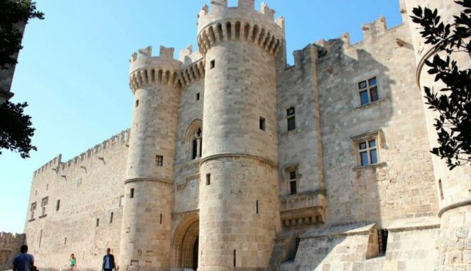 Rhodes: Private Medieval City Treasure Hunt With Food Stops - Historical Context