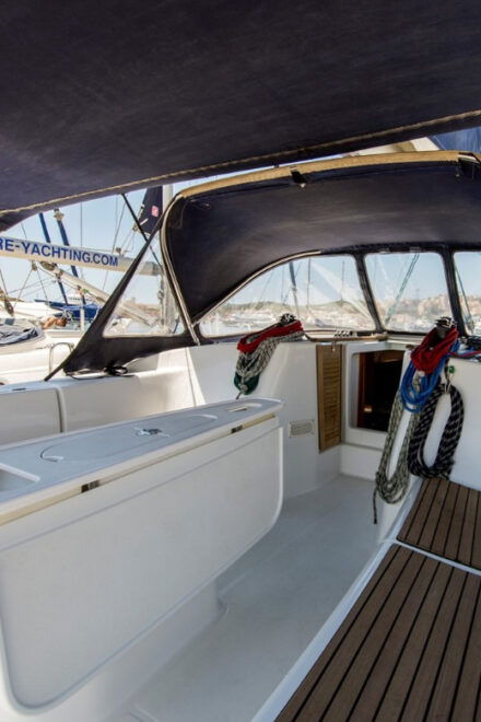 Rhodes Private Sunset Cruise - Safety Features