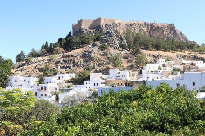 Rhodes: Roundtrip Bus Transfer to Lindos With Free Time - Highlights of Lindos Exploration