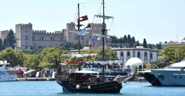 Rhodes:1-hour Sightseeing Day Cruise on an 18th-Century Boat - Important Restrictions and Policies