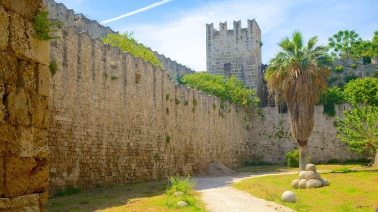 Rhodos: Outdoor Yoga in the Historical Old Town - Class Structure