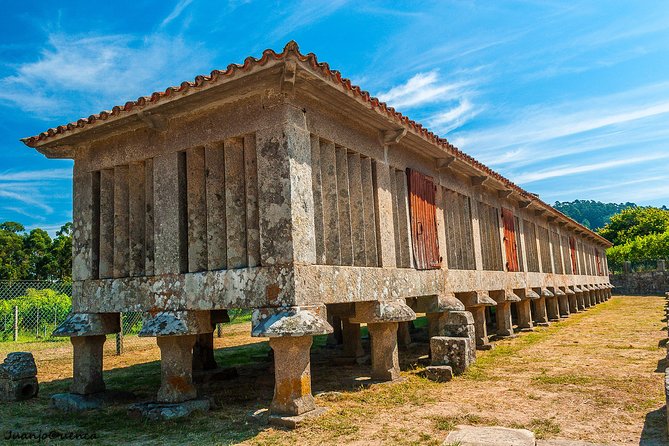 Rías Baixas Private Tour With Wine Tasing, Food, Mussels Boat and Pickup - Miscellaneous