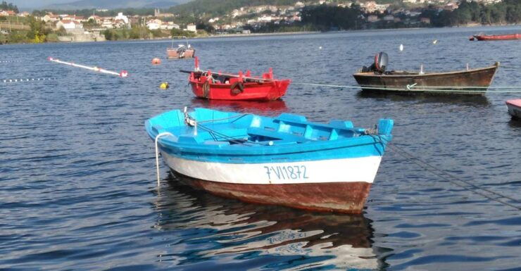 Rias Baixas Tour; Arousa and Toxa Islands, Combarro & Boat - Booking Information
