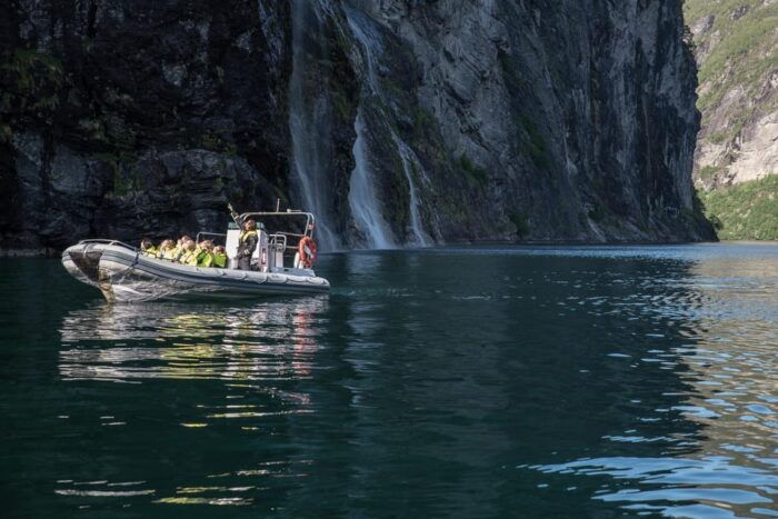 RIB Geiranger - Fjordsafari - FAQ