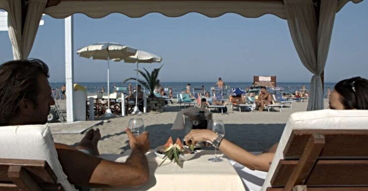 Riccione: Umbrella and Loungers at Baia Degli Angeli Beach - Activity Details