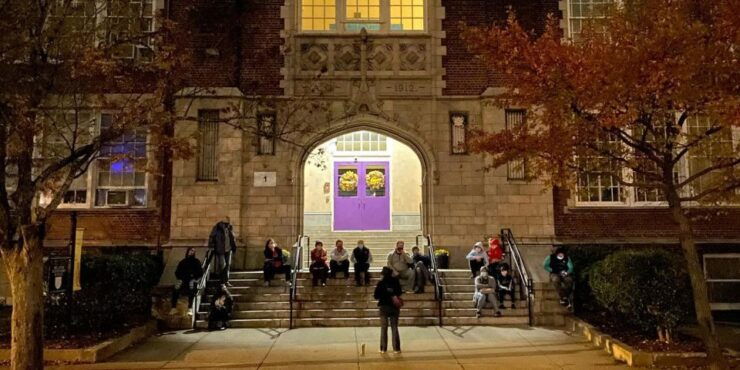 Richmond: Church Hill Guided Ghost Tour - Tour Duration and Language