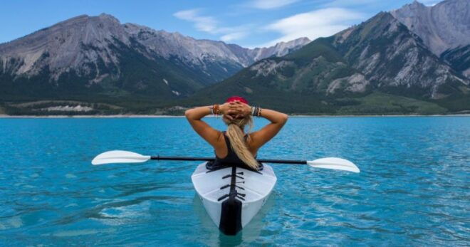 Richmond: Group Kayak Experience - Exploring the Picturesque Stretch of the Thames
