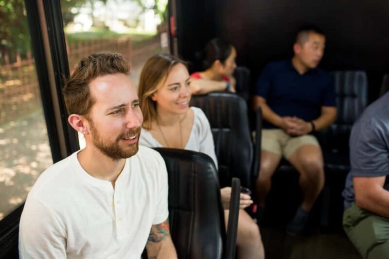 Richmond: Offbeat History Tour on a bus - Good To Know