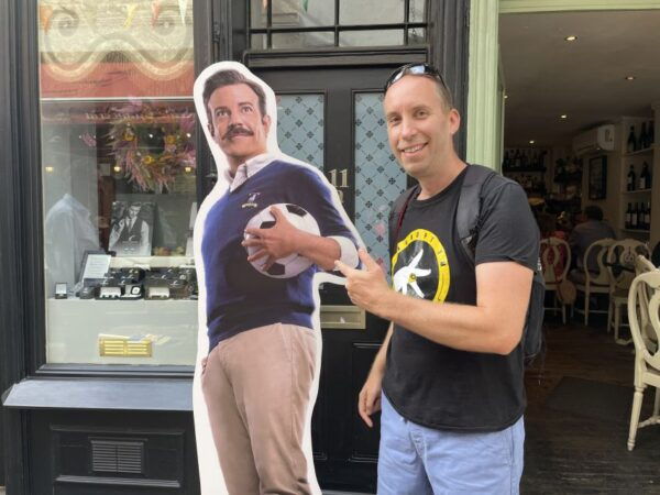 Richmond: Ted Lasso Guided Walking Tour - Reserve Now, Pay Later