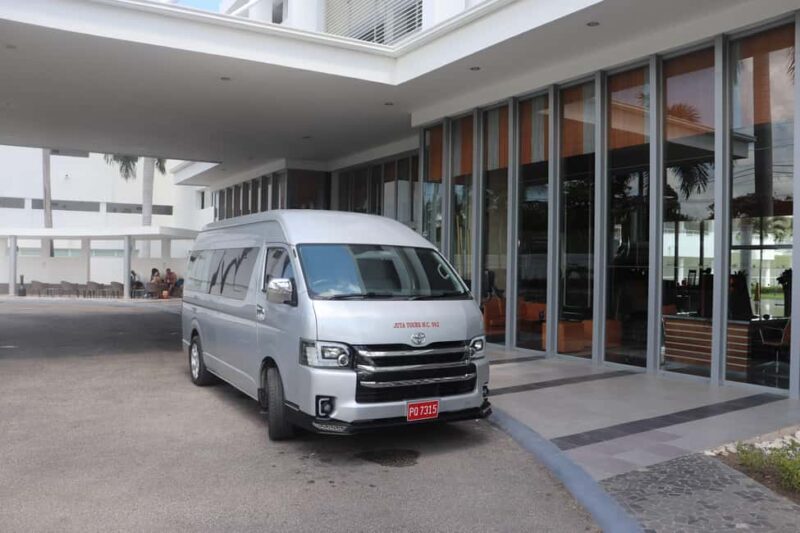 Ricks cafe & 7mile Beach Private Tour from Montego Bay. - Authentic Experiences Highlighted by Reviews