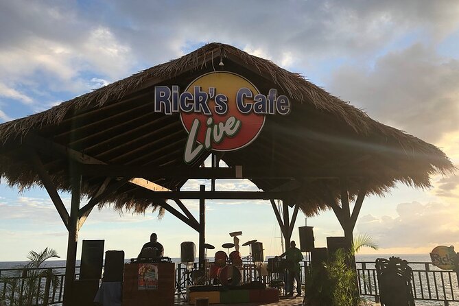 Ricks Cafe and Negril Seven Miles Beach Irie Tour - Tour Highlights