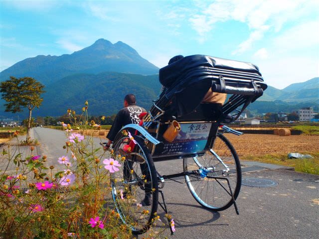 Rickshaw Experience in Yufuin - Yufuin from a seat close to the street