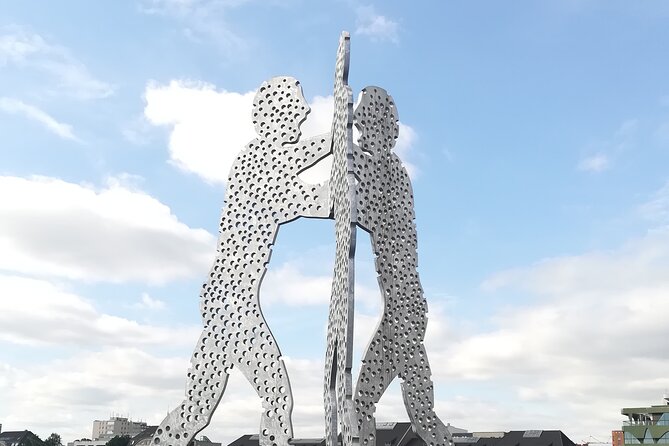 Rickshaw Minivan Bike Highlights and Taylor Made Tour Berlin - Private Guide - Language Options