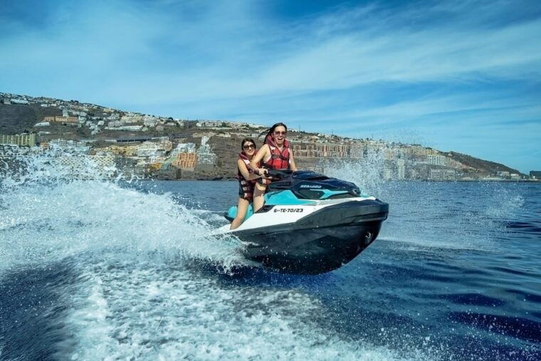 Ride the Atlantic Ocean - Capturing the Memories