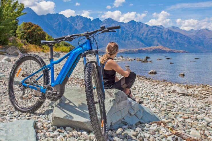 Ride to Riches: Arrowtown to Queenstown With Shuttle - Ride Experience