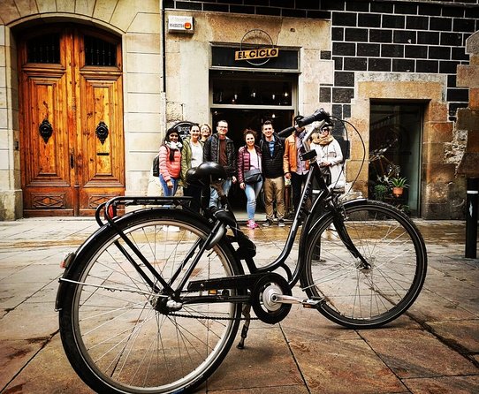 Riding Barcelona. Private Bike Tour Highlights & Gaudis Art - Traveler Reviews and Testimonials