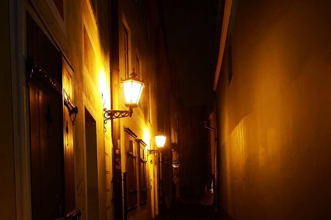 Riga Christmas Stories Small Group - FAQ