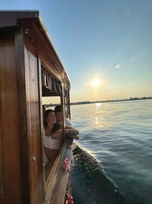 Riga: Evening or Sunset Boat Tour with Welcome Drink - Good To Know