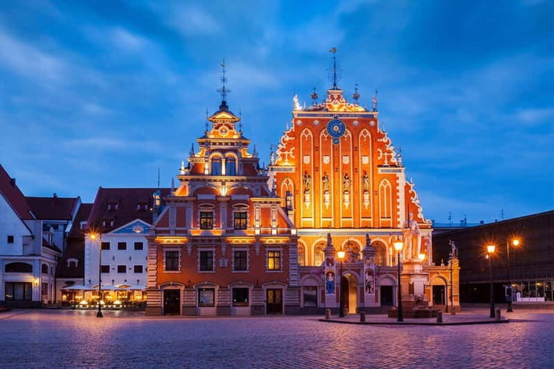 Riga: Insta-Perfect Walk with a Local - An Authentic 90-Minute Riga Photo & Culture Walk
