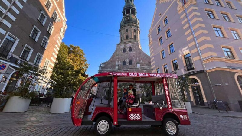 Riga: Old Town Sightseeing Tour by Electrobus - An Inside Look at the Riga Old Town Sightseeing Tour by Electrobus