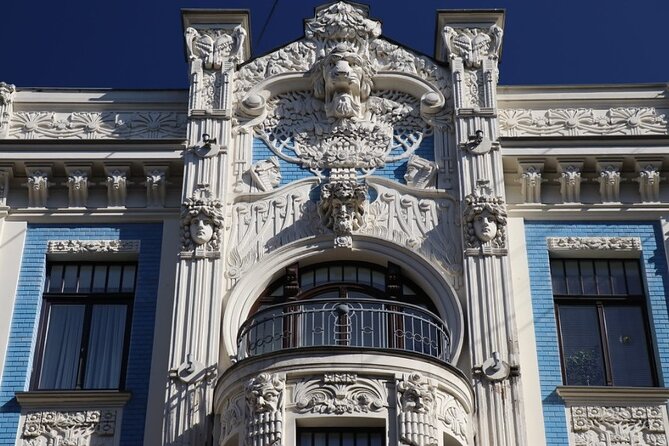 Riga Old Town Walking Tour - Booking and Cancellation Policy