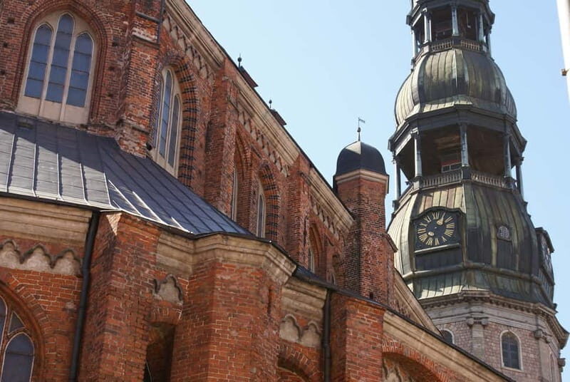 Riga: Old Town Walking Tour in a Small Group or Private - Authentic Insights from Reviews