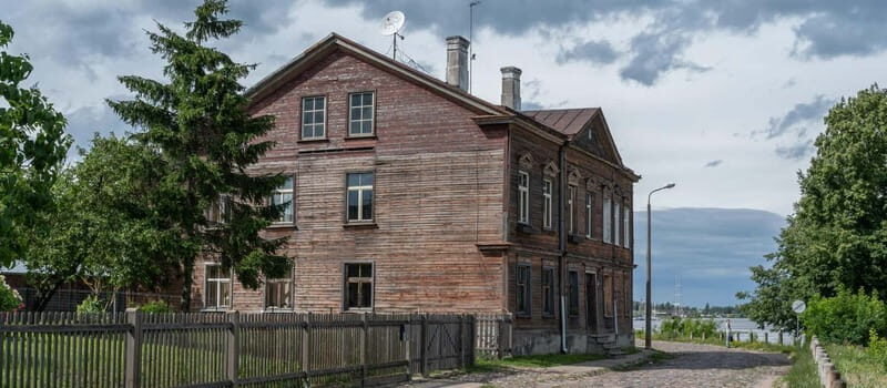 Riga tour for photographers - A Closer Look at the Riga Tour for Photographers