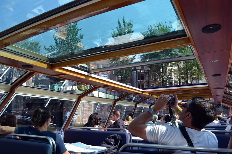 Rijksmuseum Ticket and Amsterdam Canal Cruise with optional snackbox - What the cruise adds, and what it does not