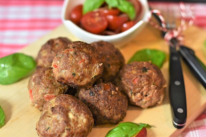 Rimini Aperitivo and Street Food Tour - Do Eat Better Experience - Local Food and Drink Tastings