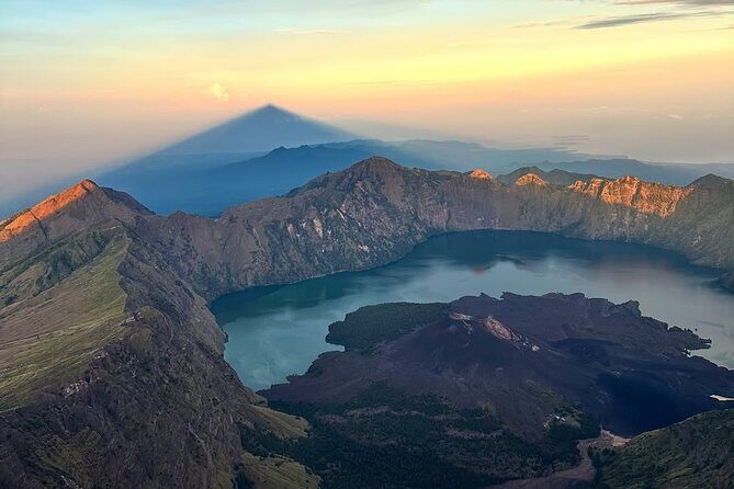 Rinjani Summit 2 days 1 night - A Detailed Look at the Rinjani Summit 2 Days 1 Night Trek