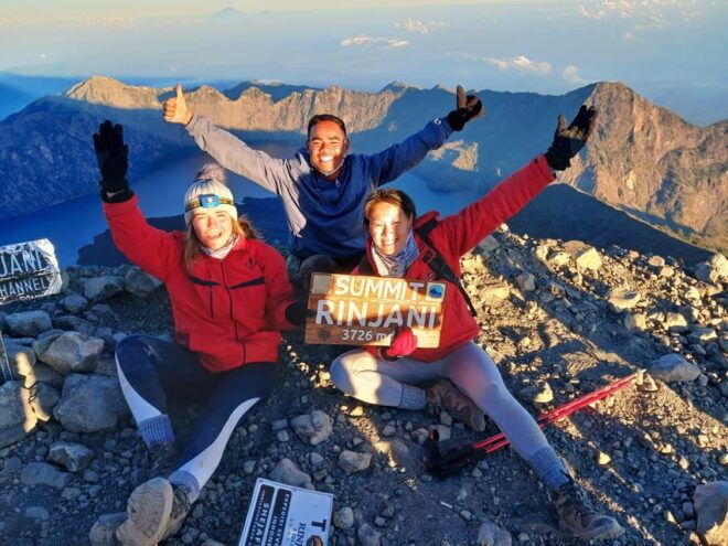 Rinjani Trekking - via Sembalun MDPL 3726 - Inclusions and Exclusions