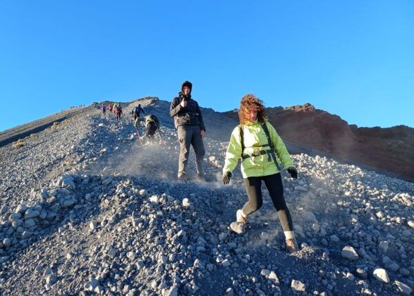 Rinjani Trekking - via Sembalun MDPL 3726 - Safety and Health Considerations