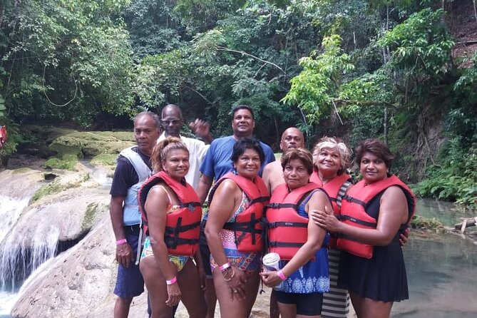 Rio Bueno River Tubing Jamaica - Inclusions and Meeting Point Details