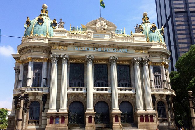 Rio Historic Center Walking Tour With Typical Brazilian Lunch - Itinerary Highlights