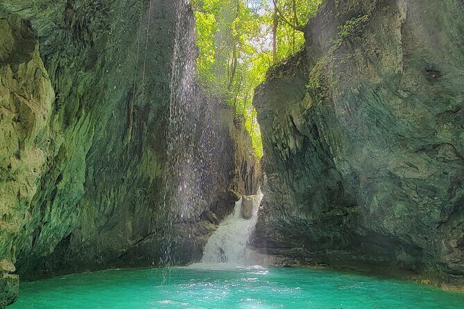 Río Partido: Scenic Hiking and River Adventure with Lunch - Who Should Consider This Tour?