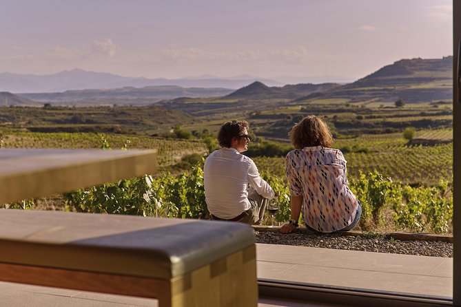 Rioja Wine Tour: 2 Wineries From Pamplona - Tour Details and Itinerary