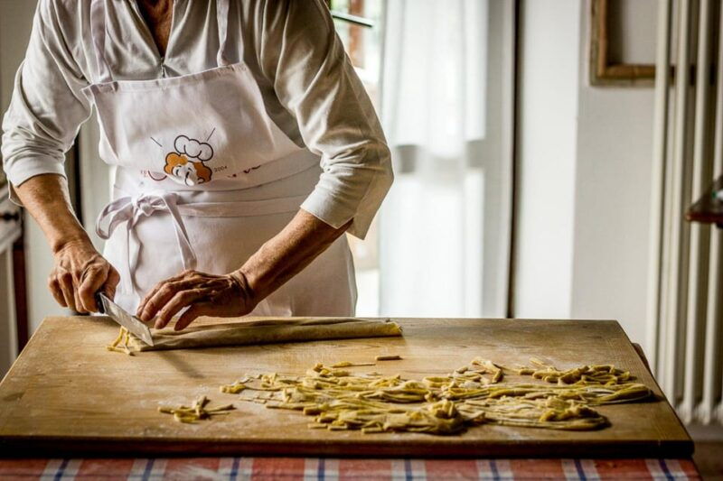 Riomaggiore: Cooking Class at a Local's Home - Good To Know