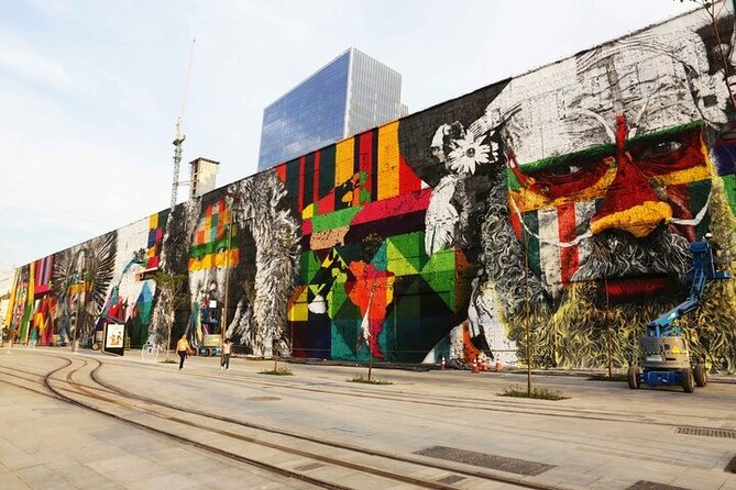 Rios Graffiti Tour: Journey Through Urban Art and Transformation - Graffiti Culture Insights