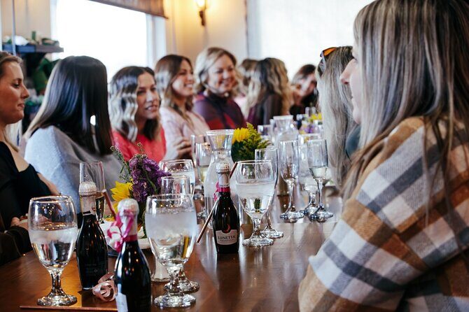Rise and Dine Food Tour in Vintage Style Trolley - Suitability