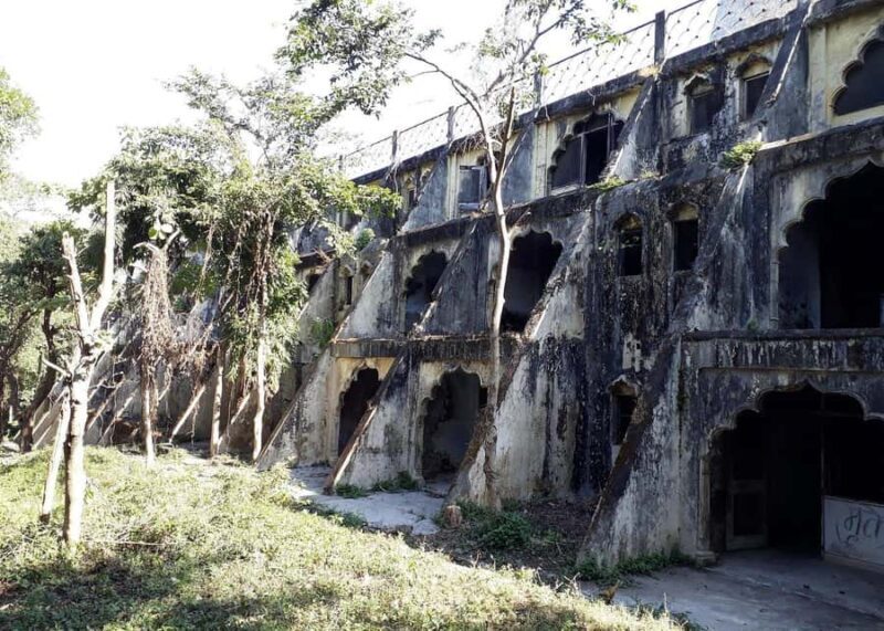 Rishikesh: Beatles Ashram Guided Tour along the Ganges - Final Thoughts: Who Should Consider This Tour?