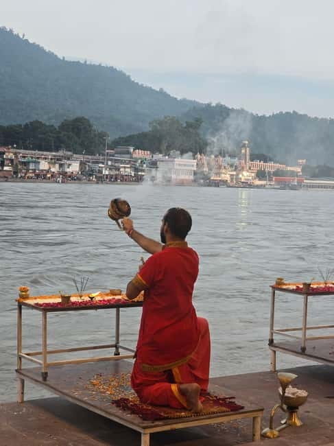 Rishikesh: Walking Tour with Lakshman Jhula & Ganga Aarti - FAQ
